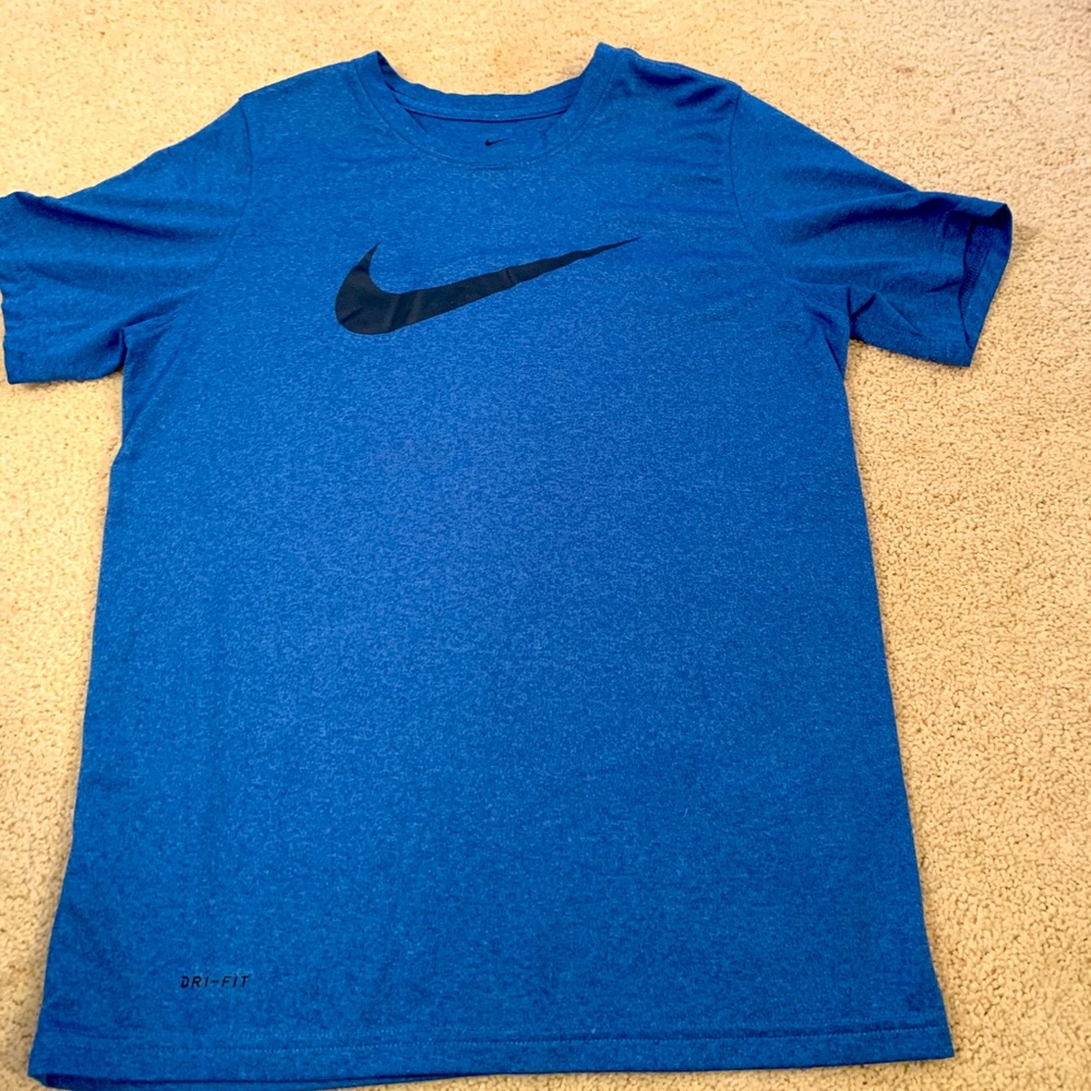Boys Nike short sleeve T-shirt